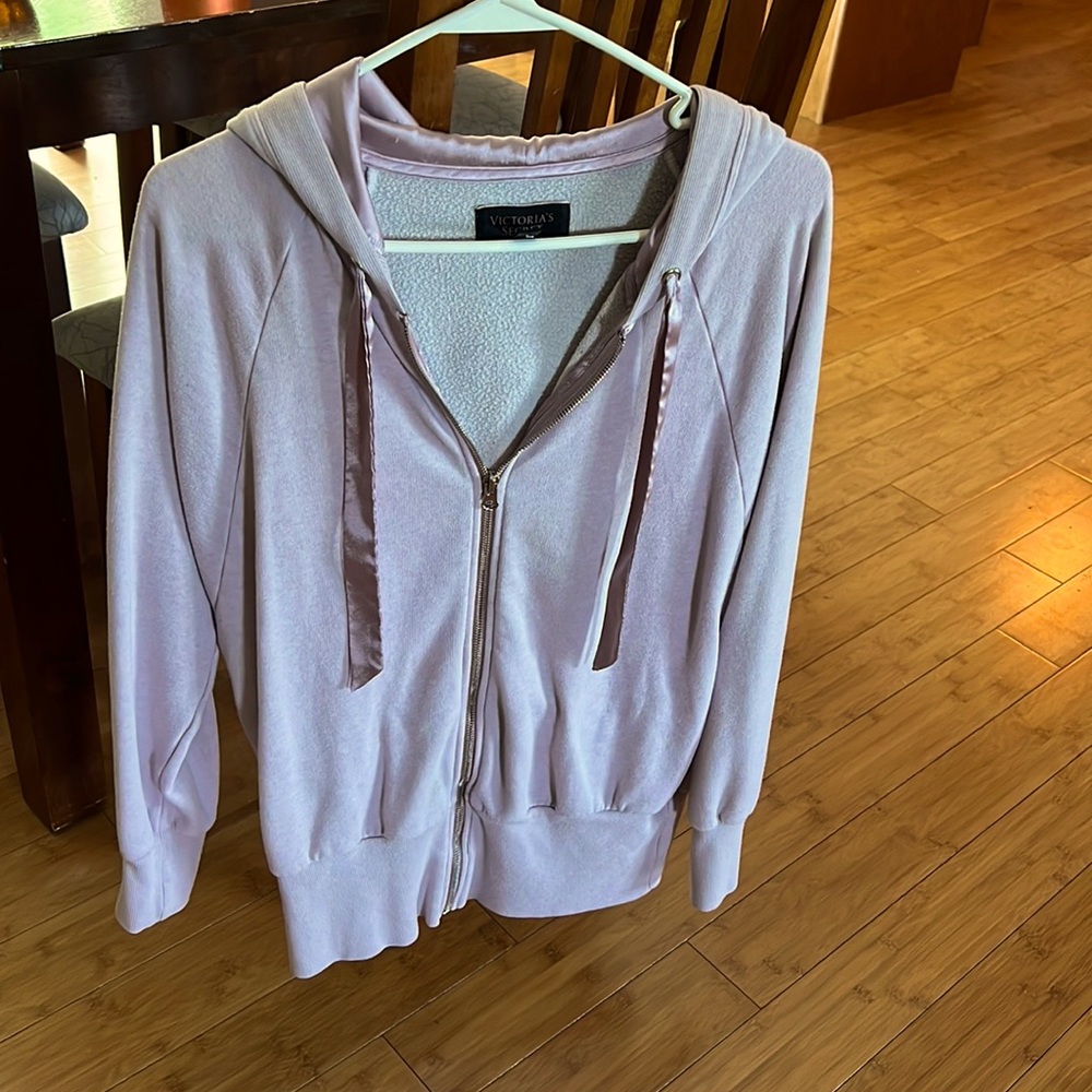 Victorious secret size S sweatshirt